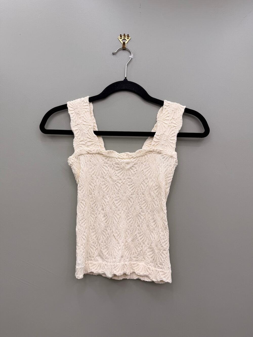A New Day Tank Top XS Cream Textured Pointelle Square Neck Stretch Y2K